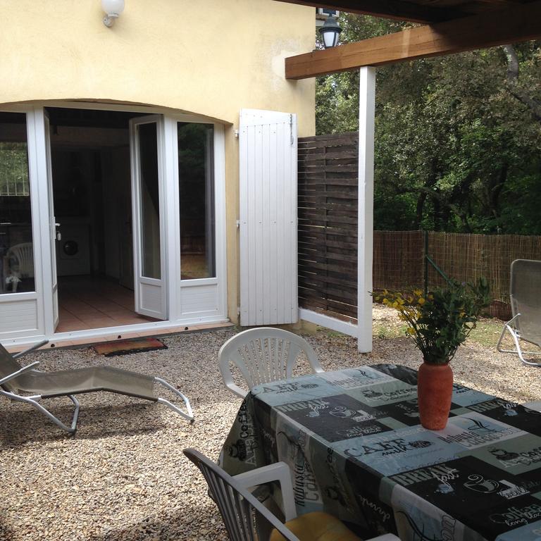 Gite De Saint Cassien Montauroux Exterior foto